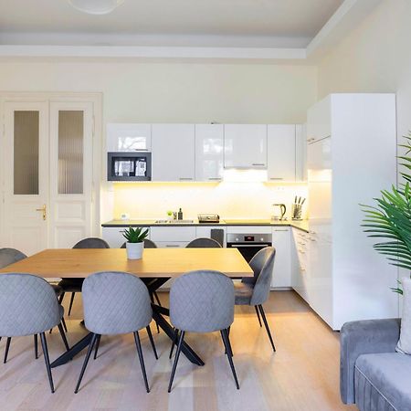 Exclusive & Spacious Central Residence W/ 4Bedrm 2Bathrm Budapeşte Dış mekan fotoğraf