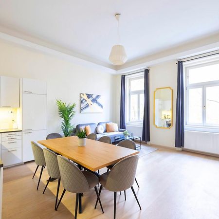 Exclusive & Spacious Central Residence W/ 4Bedrm 2Bathrm Budapeşte Dış mekan fotoğraf